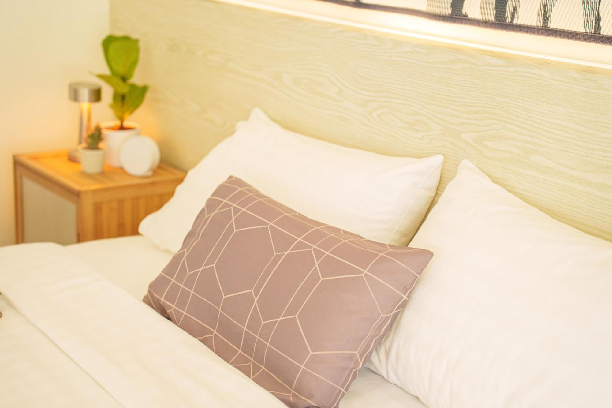 Gecko Eye Hotel Bangkok Bagian luar foto